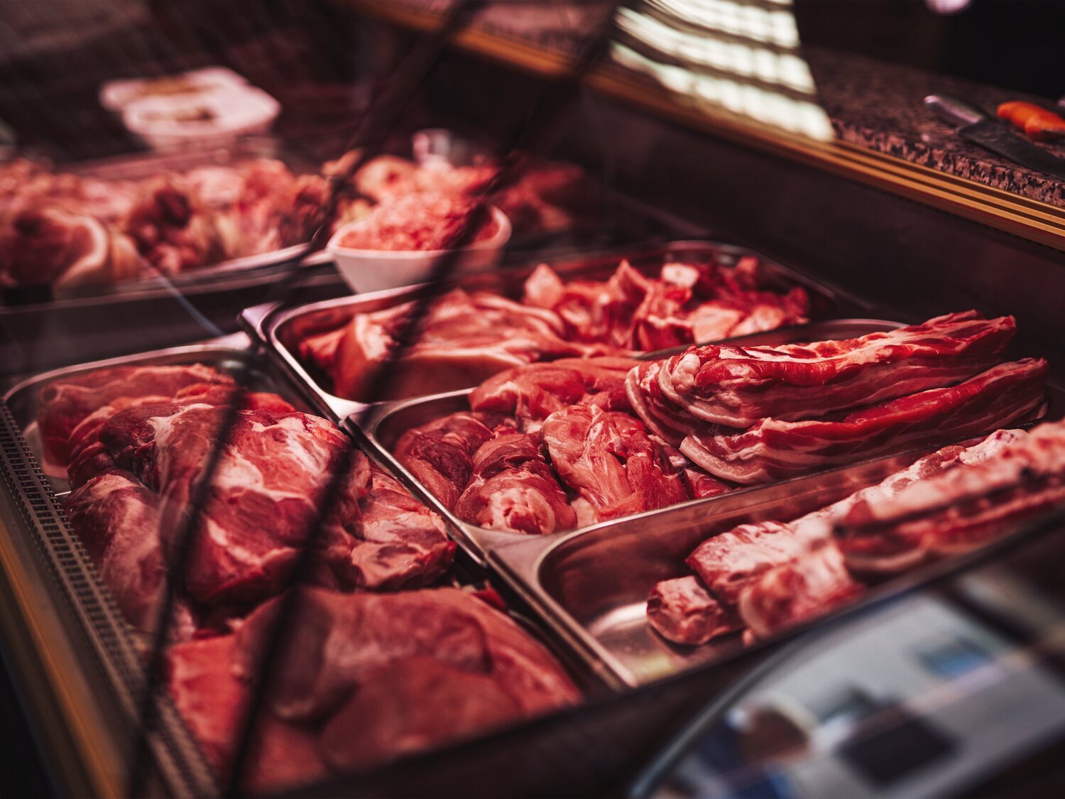 Los supermercados con menor frecuencia de venta en carnicería, según la OCU