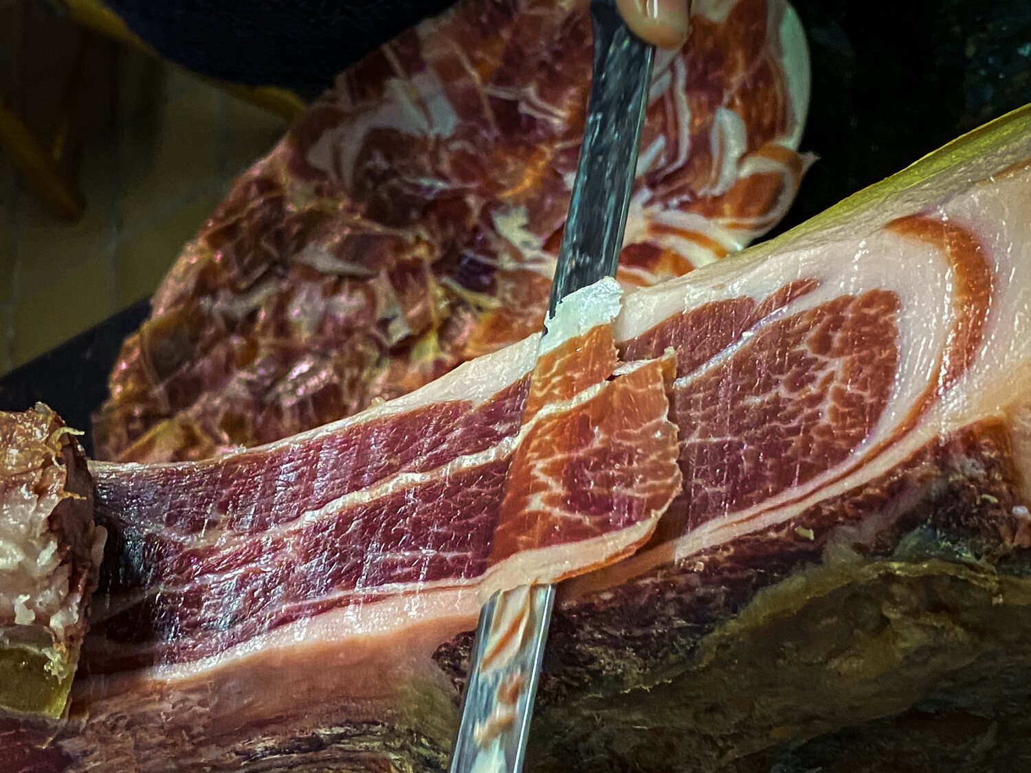 Por qué no puedes llevar queso y jamón a Australia en la maleta: son productos "de riesgo"