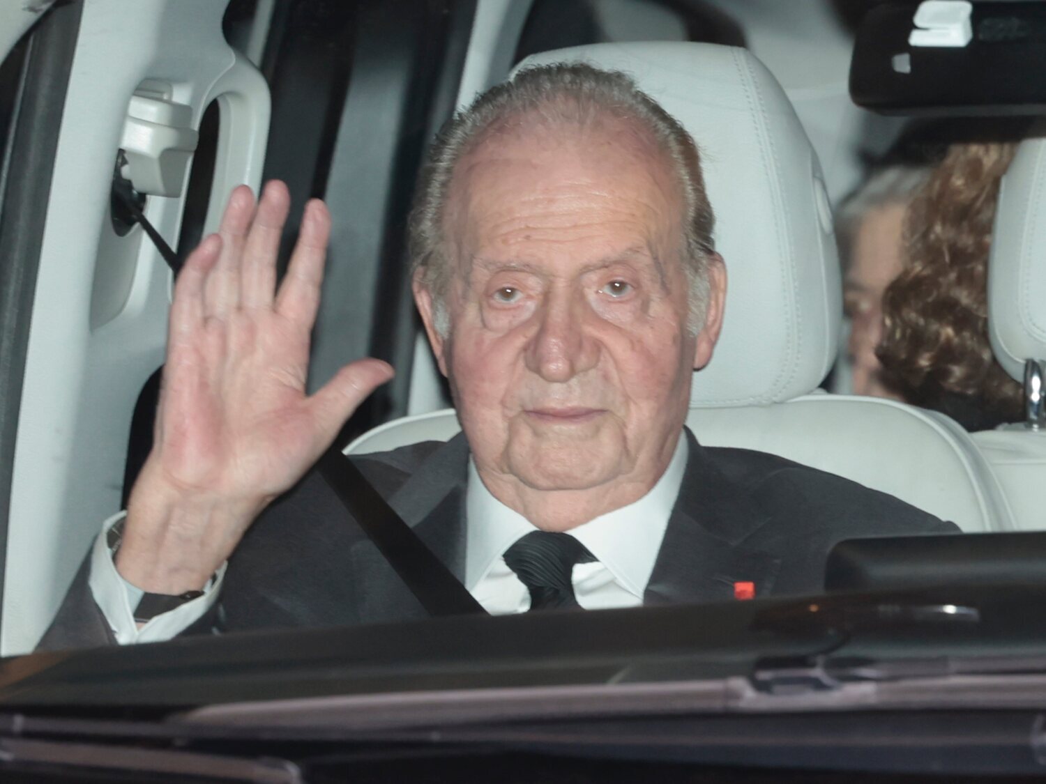El emérito rey Juan Carlos traslada su residencia fiscal a Emiratos para no pagar impuestos en España