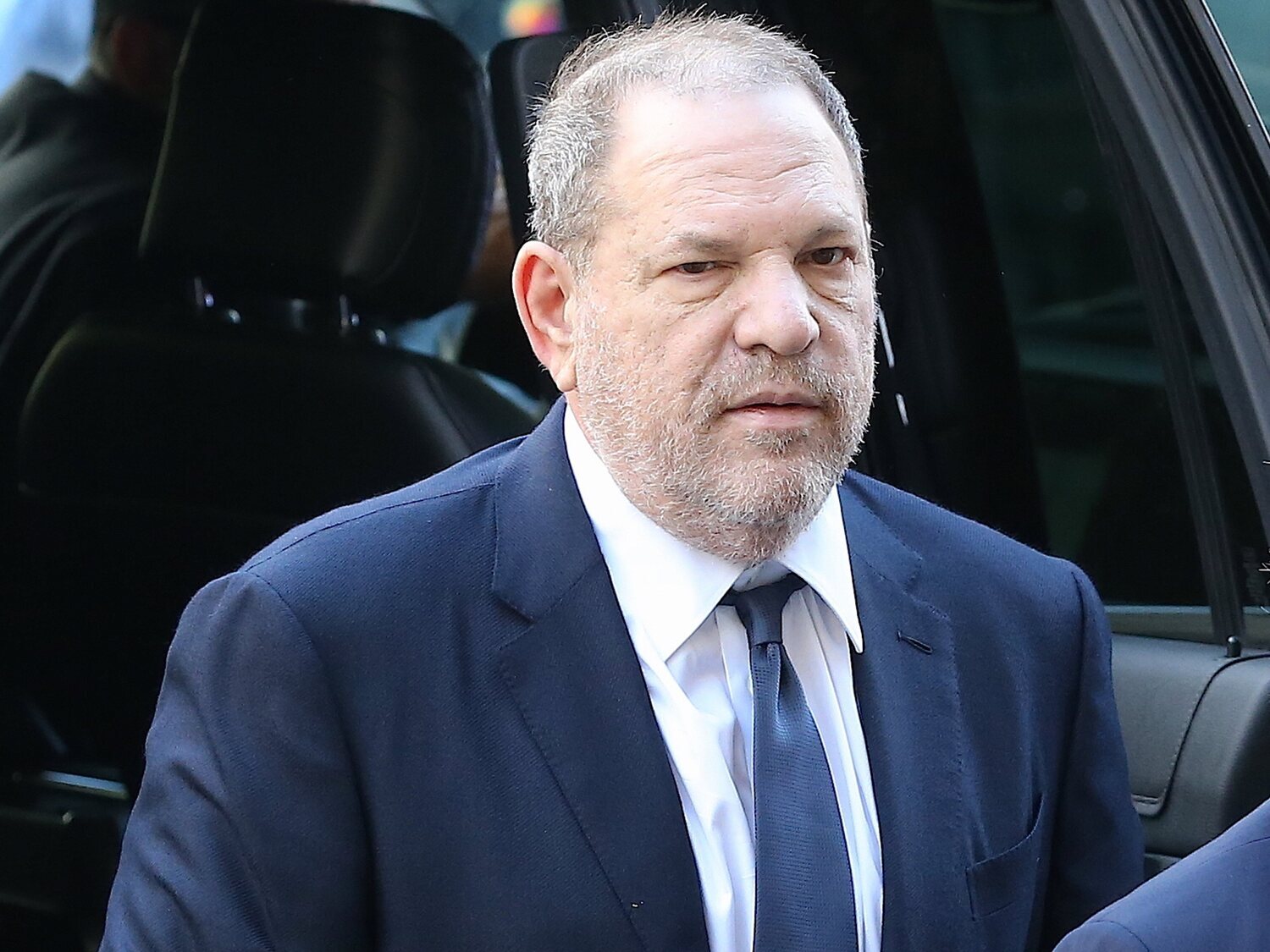 Harvey Weinstein, condenado a otros 16 años más de cárcel por violar a una actriz y modelo