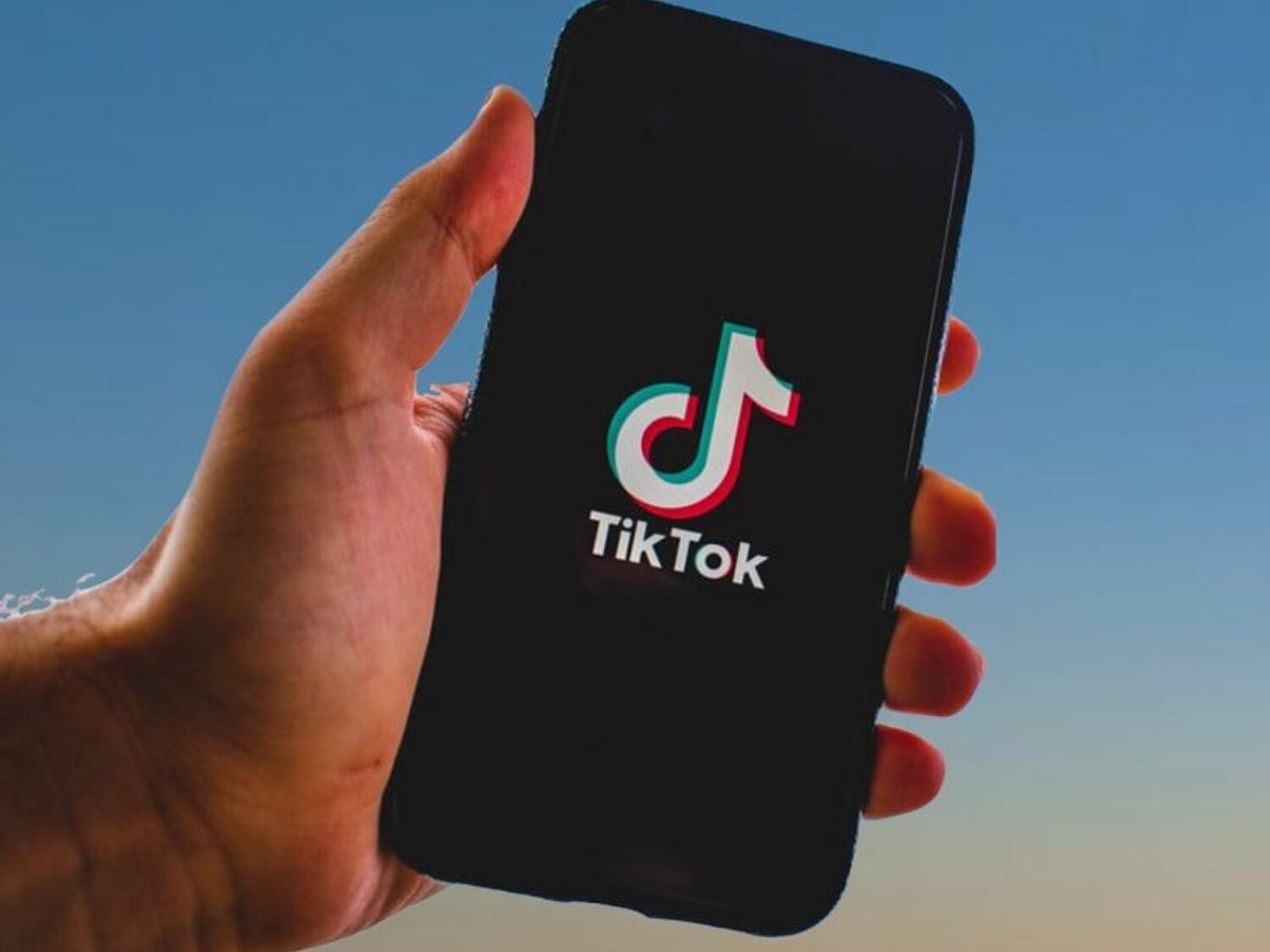 TikTok limita su uso para los menores de edad a 60 minutos al día