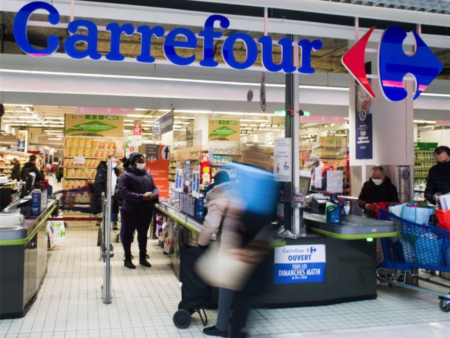 Francia y los supermercados pactan una cesta de la compra al precio más bajo posible
