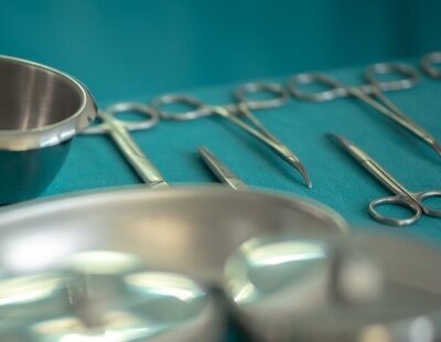 Un cirujano de la Sanidad Pública de Murcia recorta el pene de un paciente seis centímetros y ahora le reclaman 67.000 euros