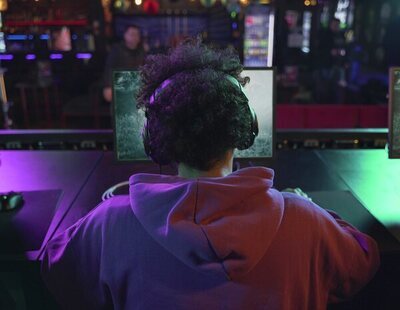 Lesiones y problemas de salud que puede provocar la práctica de eSports: así lo puedes evitar