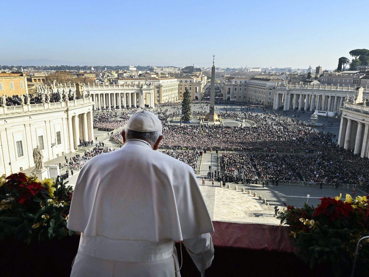 El Vaticano tacha el cambio de sexo y los vientres de alquiler de "violación de la dignidad"