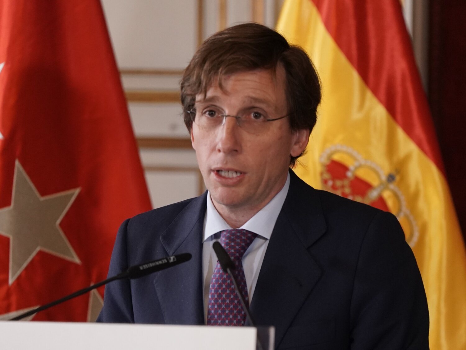 Almeida deja un agujero de 357 millones de euros en el Ayuntamiento de Madrid: el primer déficit en 12 años