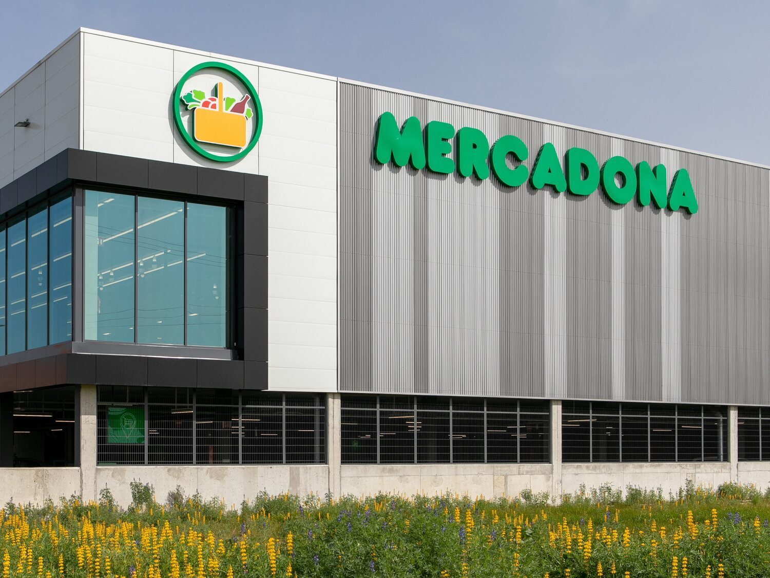 Oferta de empleos en Mercadona con sueldos de 6.500 euros al mes