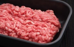 Alerta sobre la carne picada en bandeja: lo que esconde este tipo de preparados