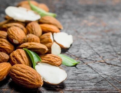 Por qué deberías comer la piel marrón de las almendras: todas las propiedades para la salud