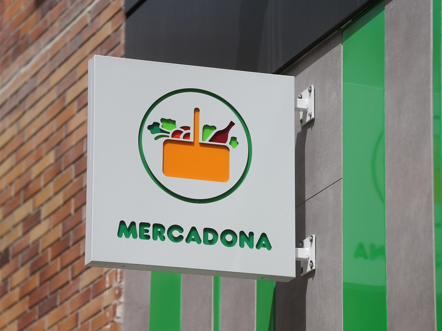 Mercadona baja el precio de 500 productos de consumo diario