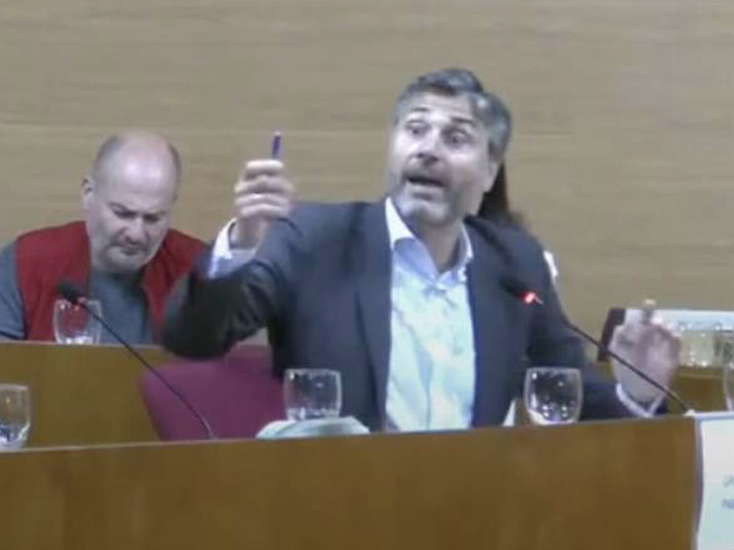 Un concejal del PP de Madrid de Almeida, indignado por las fuentes de agua pública: "Atraen indigentes"