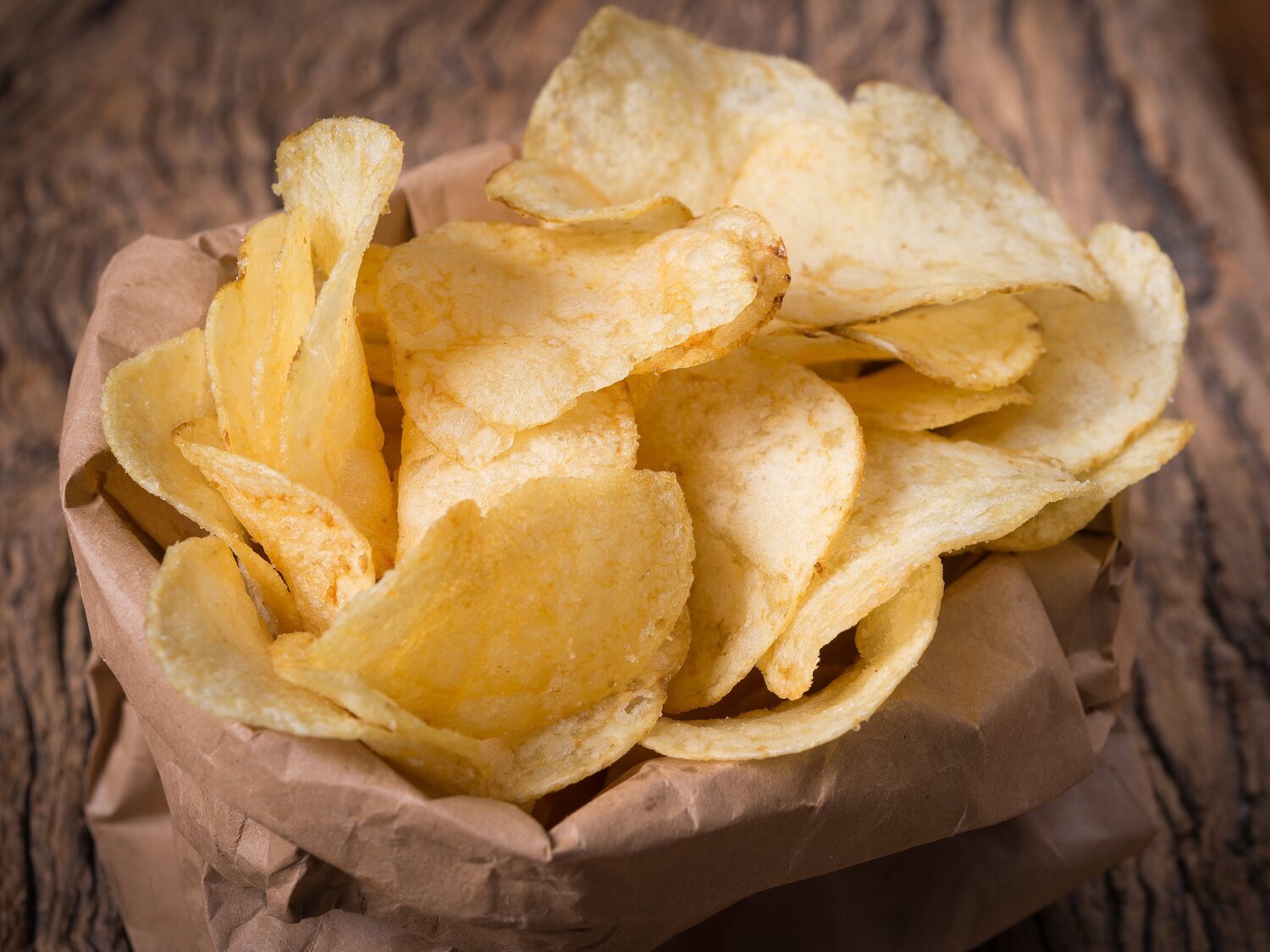 Las mejores patatas fritas de bolsa del supermercado, según la OCU