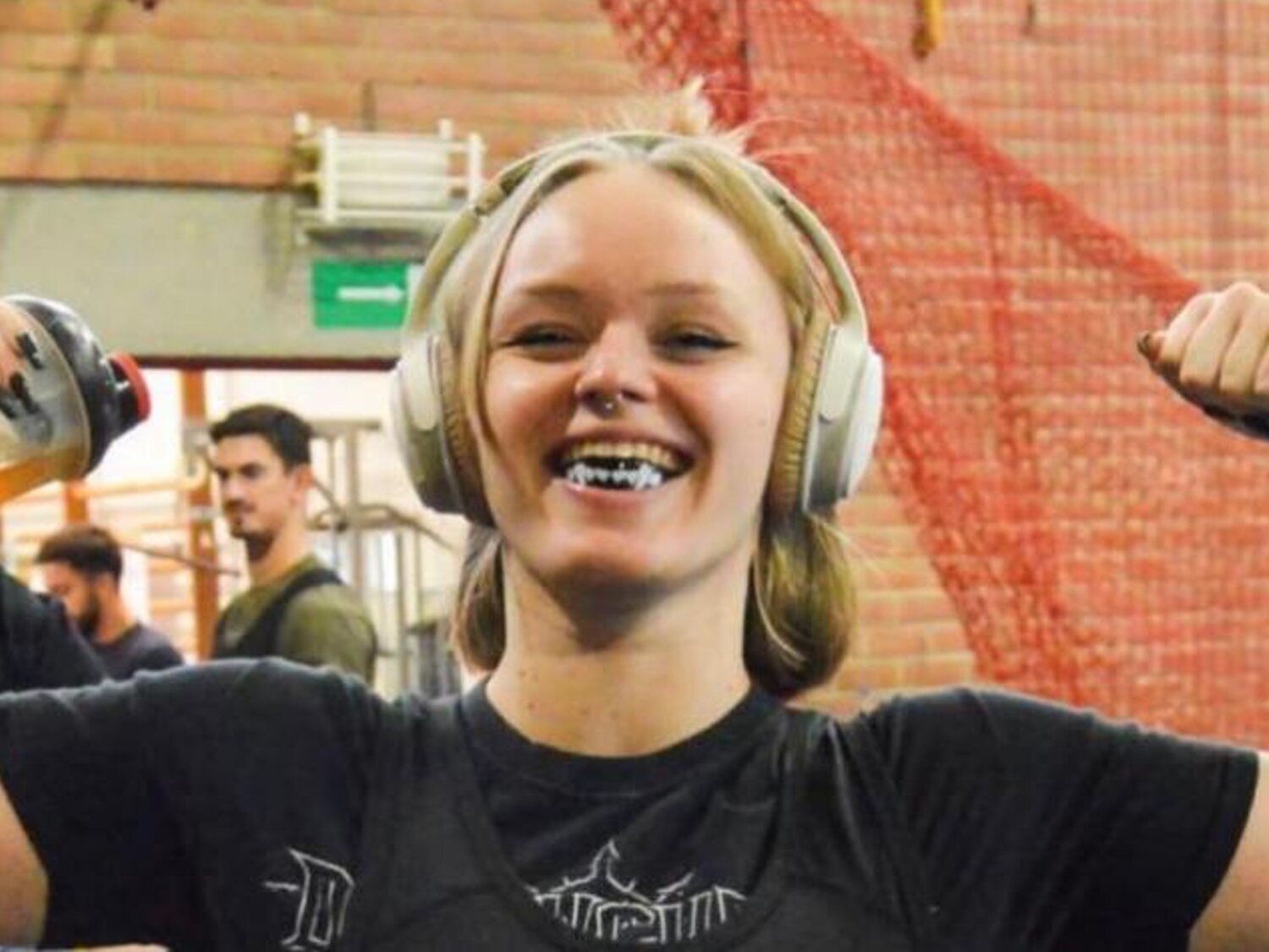 Muere a los 18 años Laura Delava, campeona de levantamiento de potencia, de forma repentina por una "infección fulgurante"