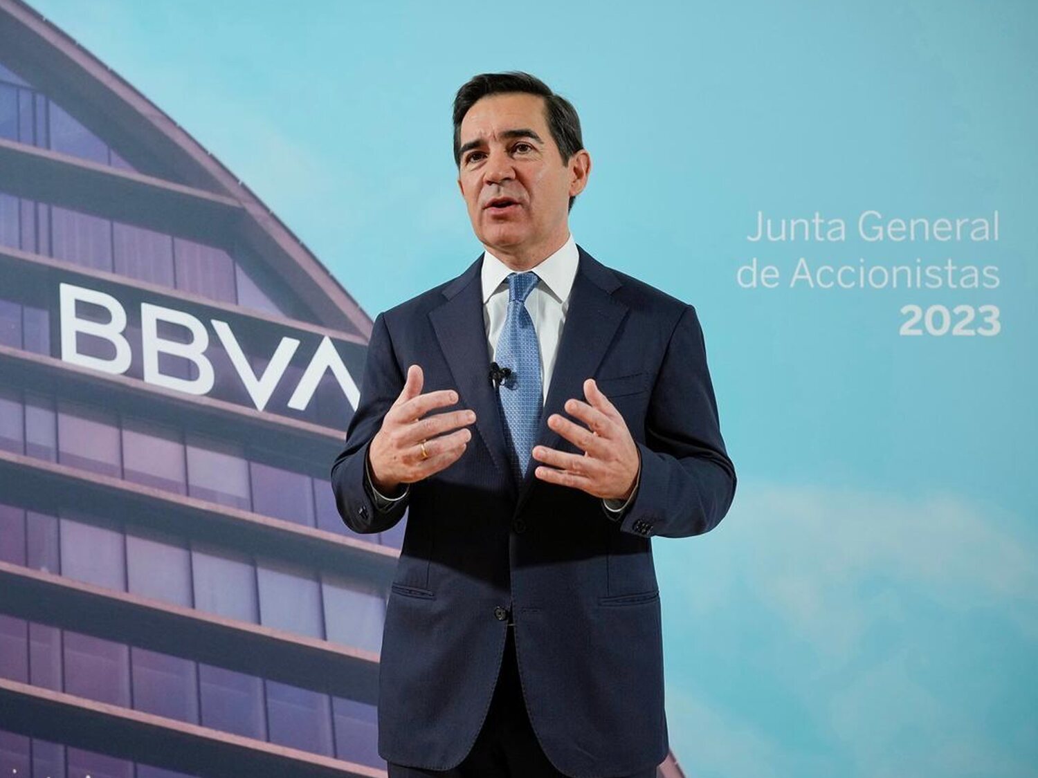 BBVA gana 1.846 millones en el primer trimestre de 2023, un 39,4% más, a pesar del impuesto a la banca