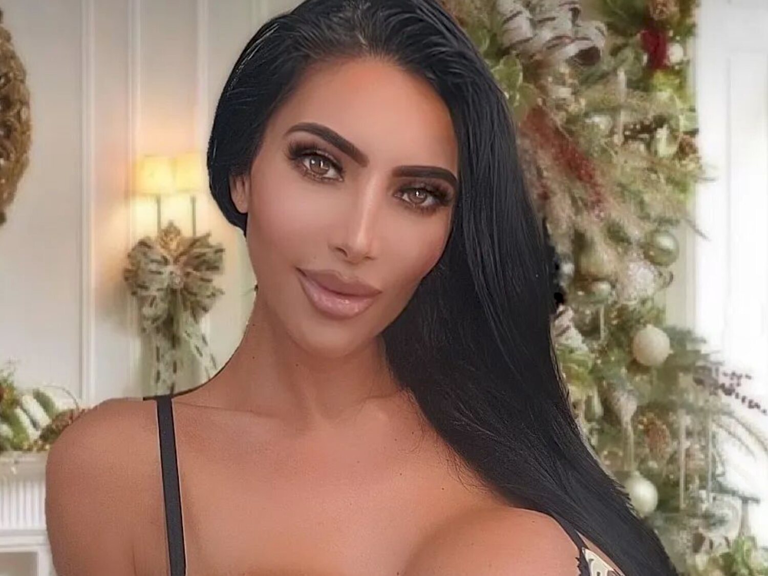 Muere Christina Ashten, la doble de Kim Kardashian, a los 34 años tras someterse a una operación estética