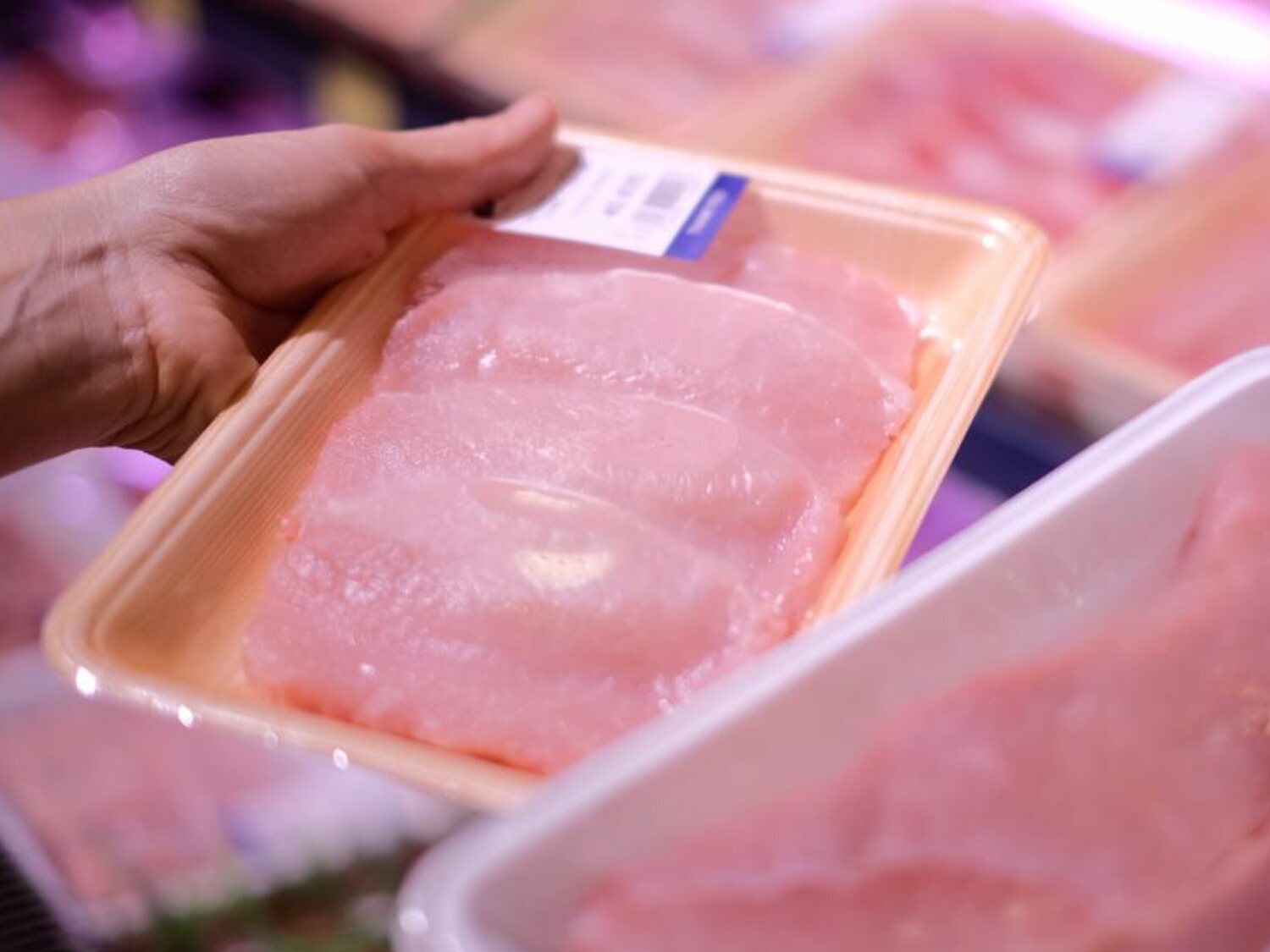 Un nutricionista advierte sobre el pollo envasado del supermercado: fíjate en la etiqueta