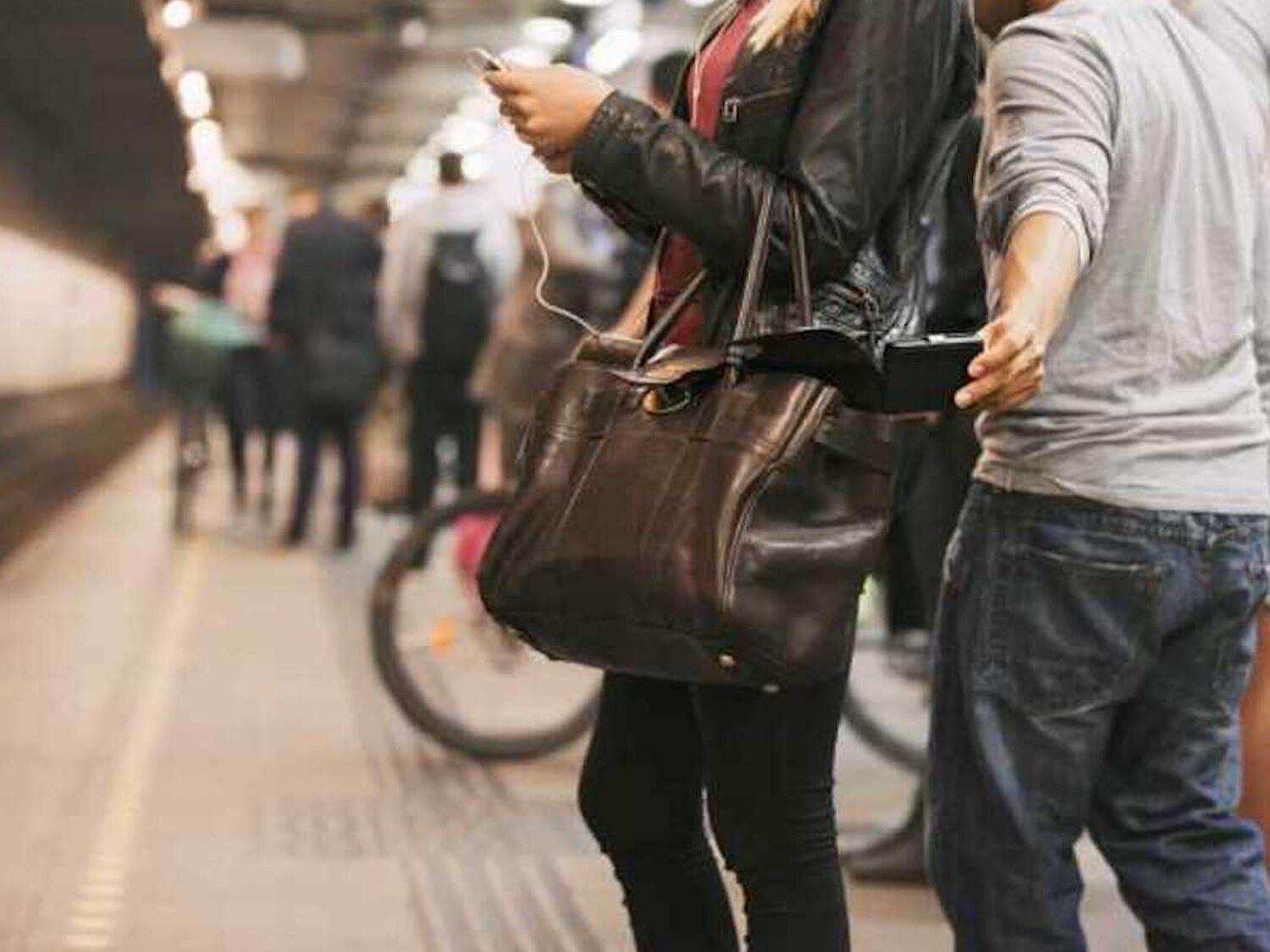 Así es como actúan los carteristas en el Metro de Barcelona