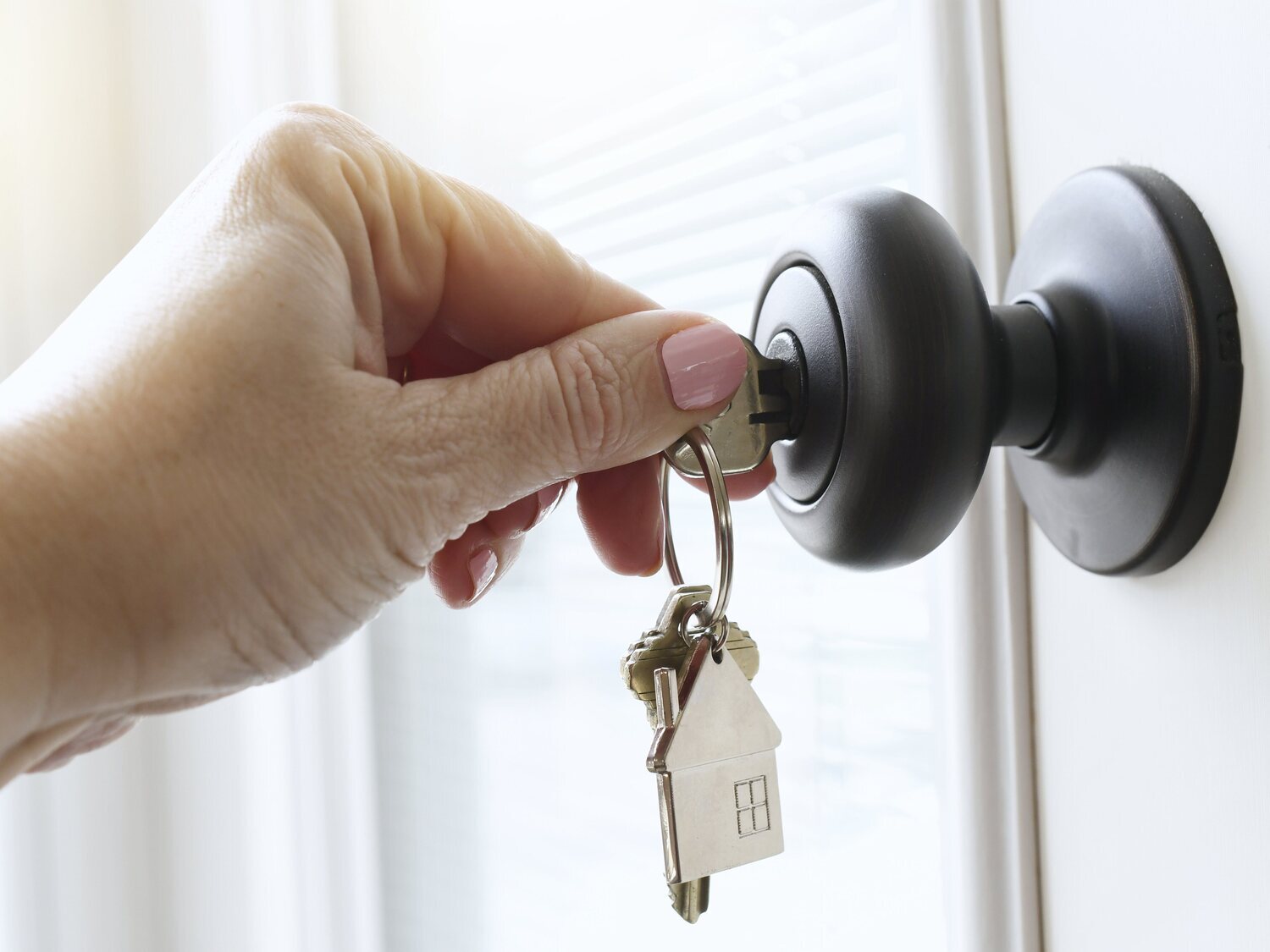 Si tu llave de casa es de este tipo, ten cuidado: un cerrajero explica por qué