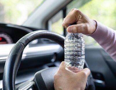 ¿Puede la DGT multar por beber agua mientras se conduce?