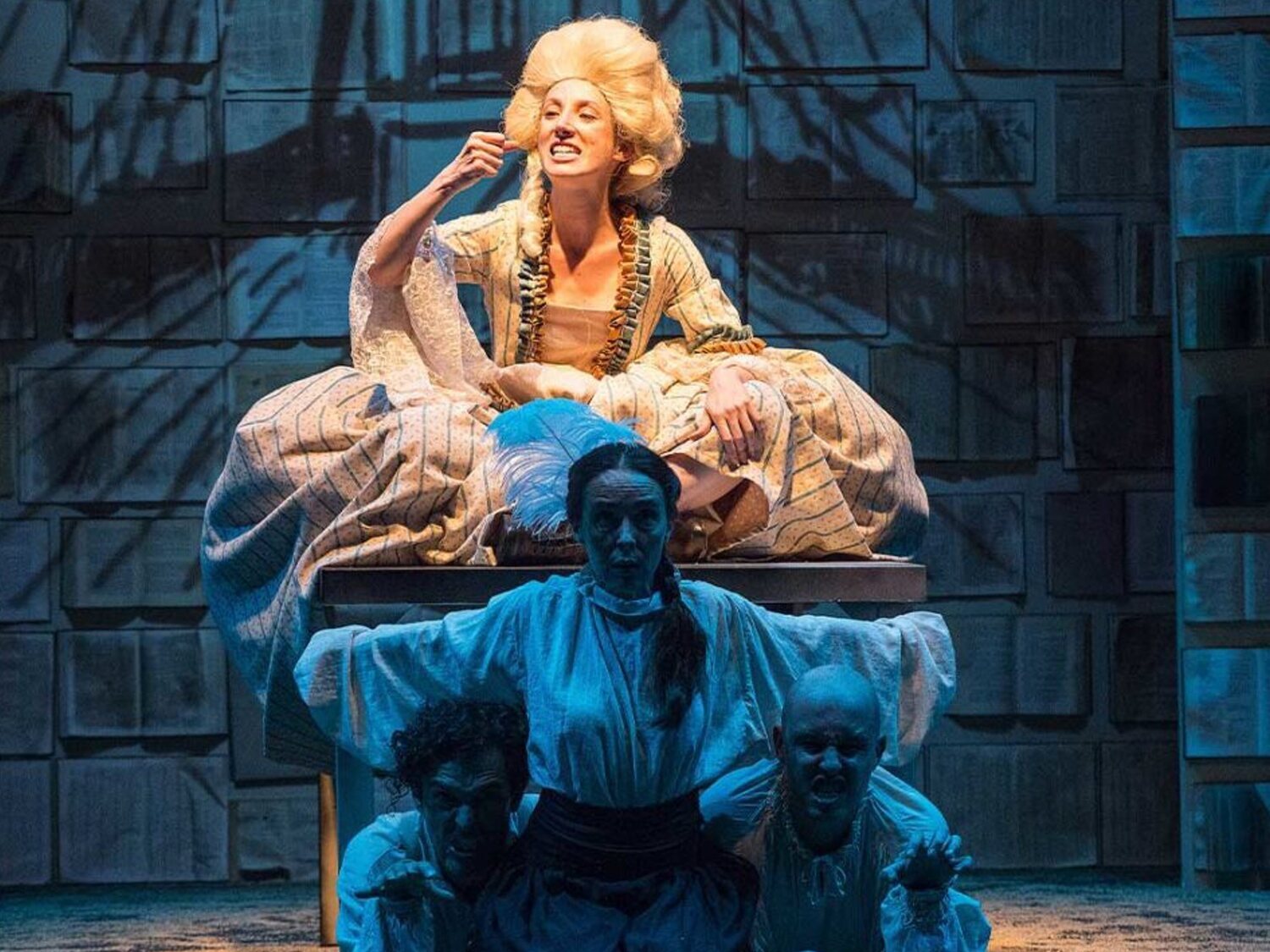 VOX censura en Valdemorillo una representación de 'Orlando', una obra de Virginia Woolf sobre la mujer