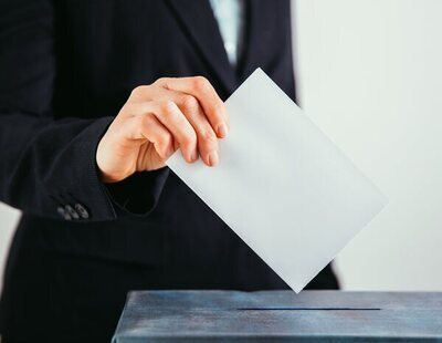 Correos no ha podido encontrar a 450.607 españoles que pidieron el voto por correo para el 23J