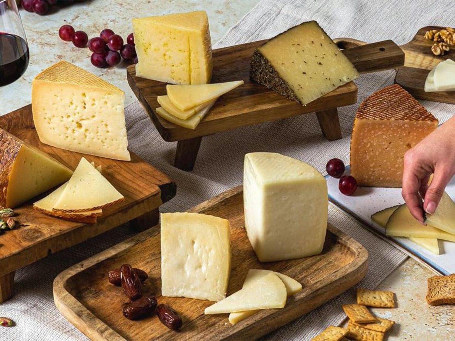 Nueva etiqueta en los quesos de Mercadona: así debes leerlas