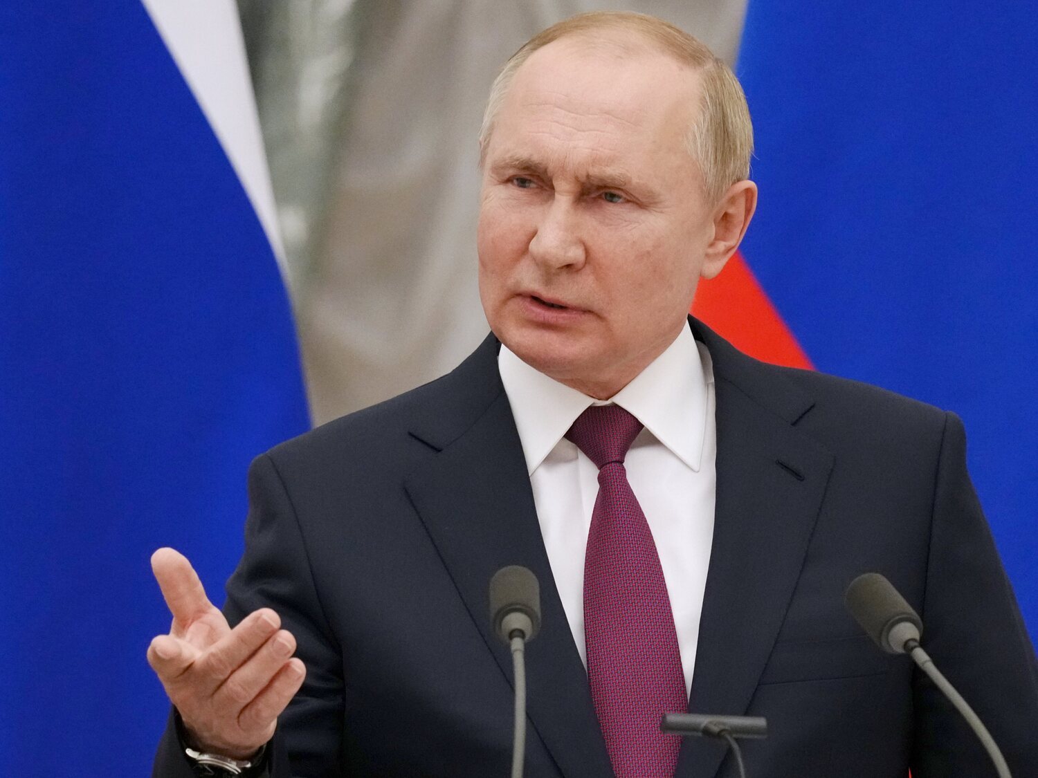 El ex jefe de la Inteligencia británica en Rusia pronostica cuándo "será destituido Putin como presidente"
