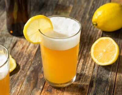 La advertencia de la OCU sobre el consumo de cerveza con limón: todo lo que implica para el organismo