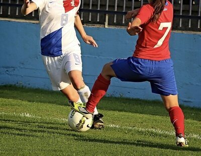 PP y VOX retiran los cursos infantiles de fútbol femenino en Toledo con el escándalo de Rubiales y el referente del Mundial