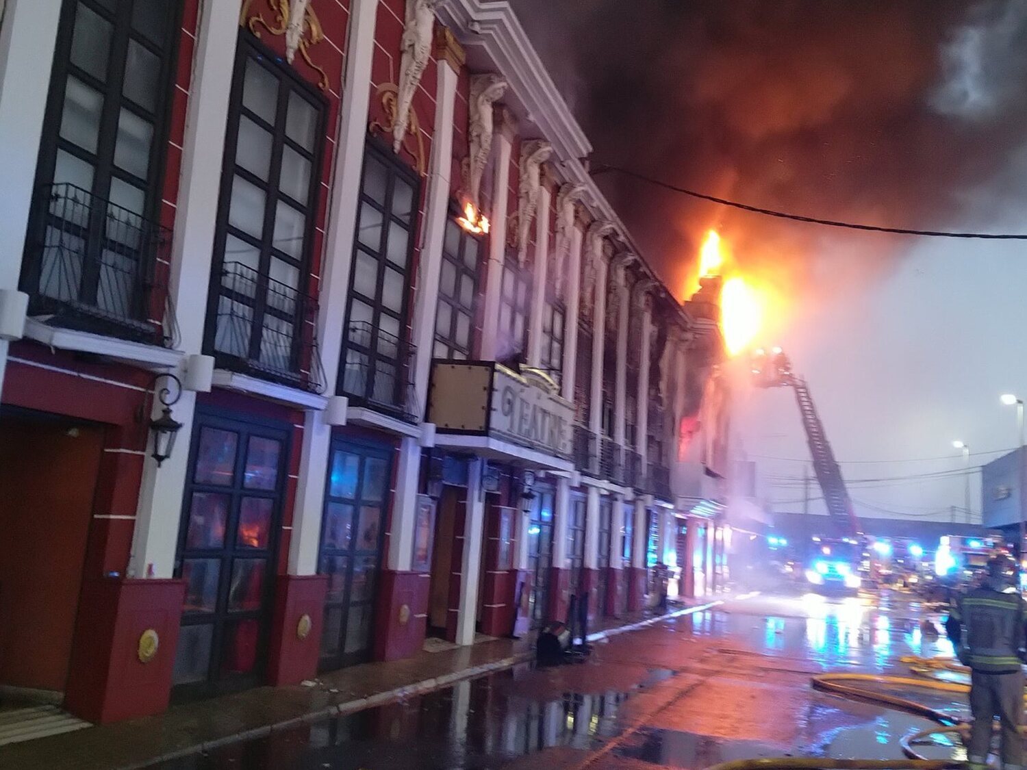 Las discotecas del incendio en Murcia no tenían licencia y una orden de cierre desde 2022