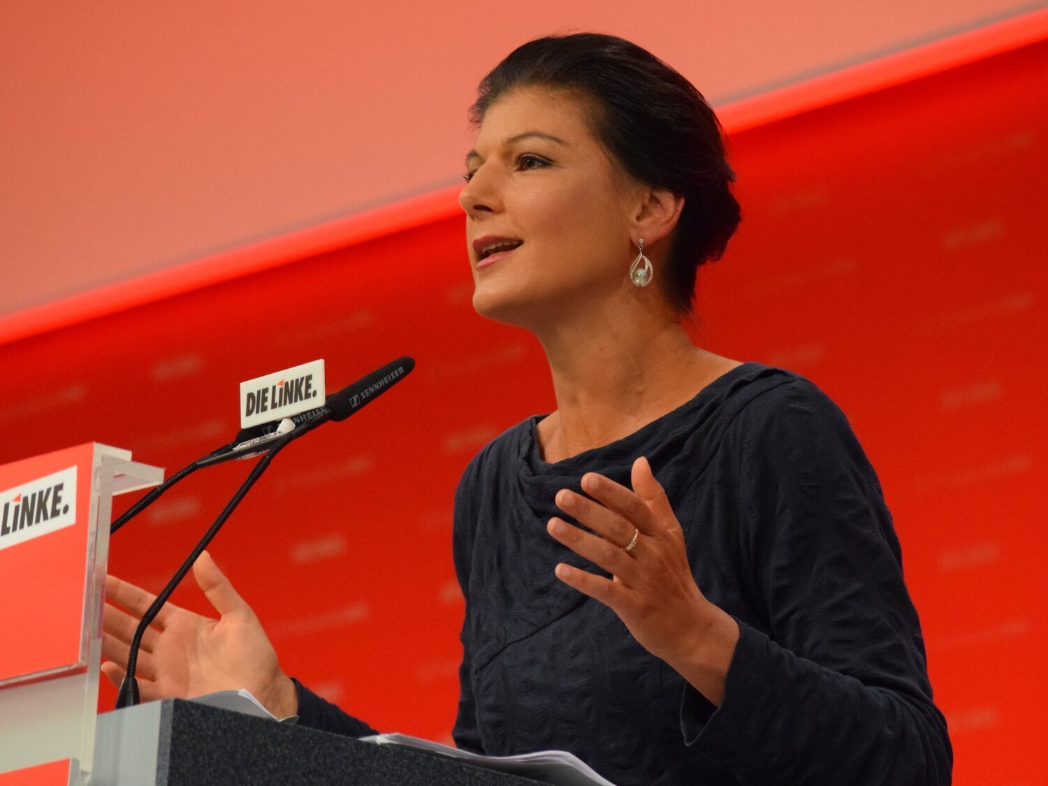 El auge de Sahra Wagenknecht que inquieta en Alemania: populismo reaccionario y agenda económica de izquierdas