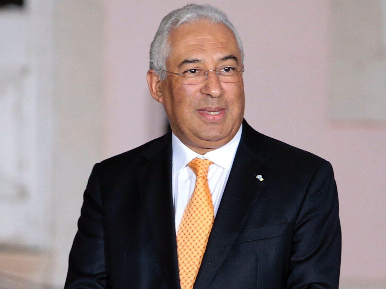 Dimite el primer ministro de Portugal, António Costa