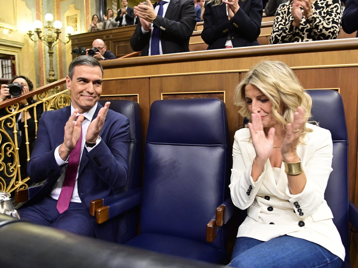 Crónica de la formación de gobierno: de la crisis en Podemos a las protestas en Ferraz