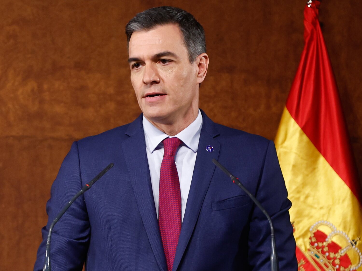 Militares franquistas retirados reclaman al Ejército que destituya a Pedro Sánchez