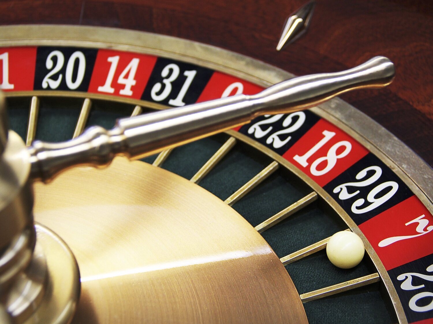 Condenado a prisión un guardia civil por gastarse en una ruleta 9.000 euros intervenidos en una operación