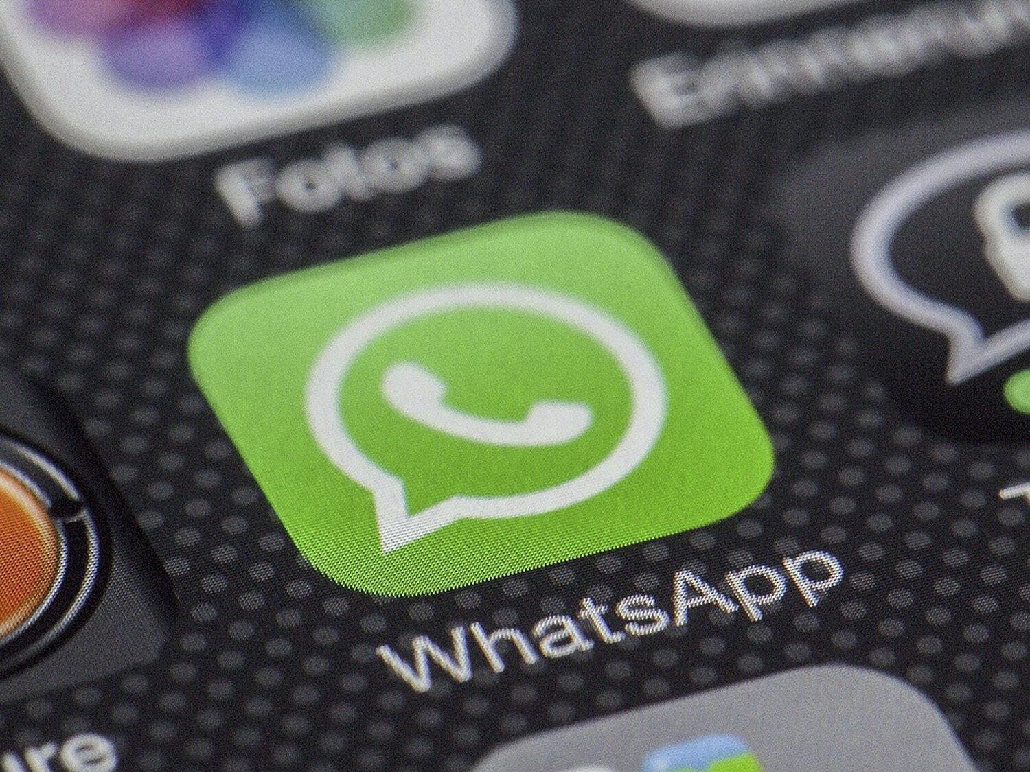 Nuevo icono con formas de onda en WhatsApp: así se utiliza