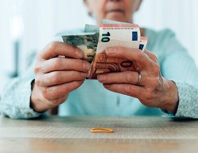 El Gobierno prohibirá a los bancos cobrar comisión a los mayores de 65 años por retirar dinero en efectivo