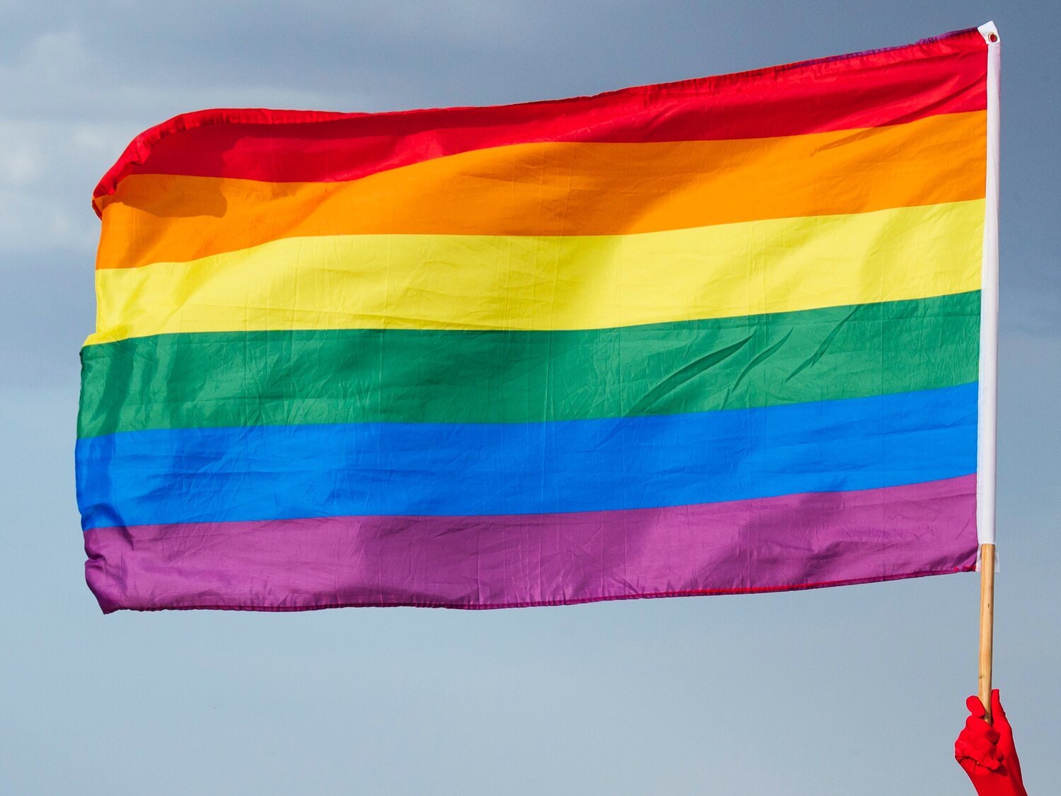 Denuncia una paliza de unos porteros de discoteca en Gran Canaria: "Por ser homosexual me ha pasado esto"