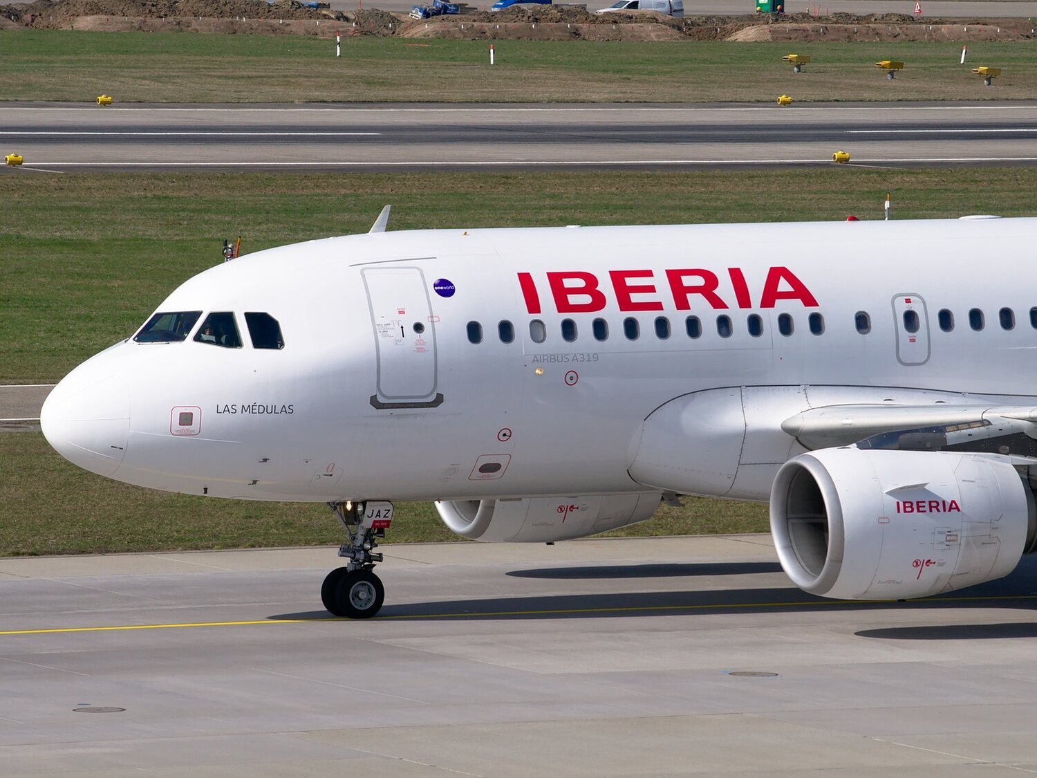 Cómo reclamar el dinero o modificar un billete tras una cancelación de vuelo por la huelga de Iberia