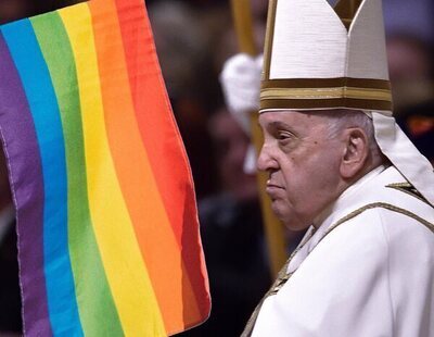 El Vaticano matiza que no da el "visto bueno" a las parejas homosexuales: "No es moralmente aceptable"