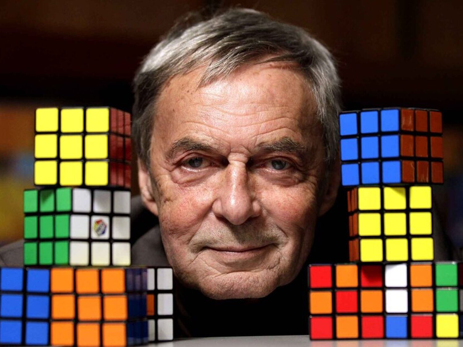 Historia del Cubo de Rubik, el invento del profesor Erno Rubik que solo resuelve el 1% de la población