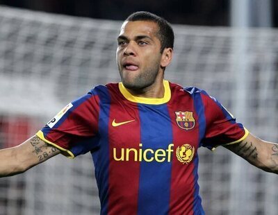 El Barça retira a Dani Alves la condición de futbolista de leyenda tras su condena por violación