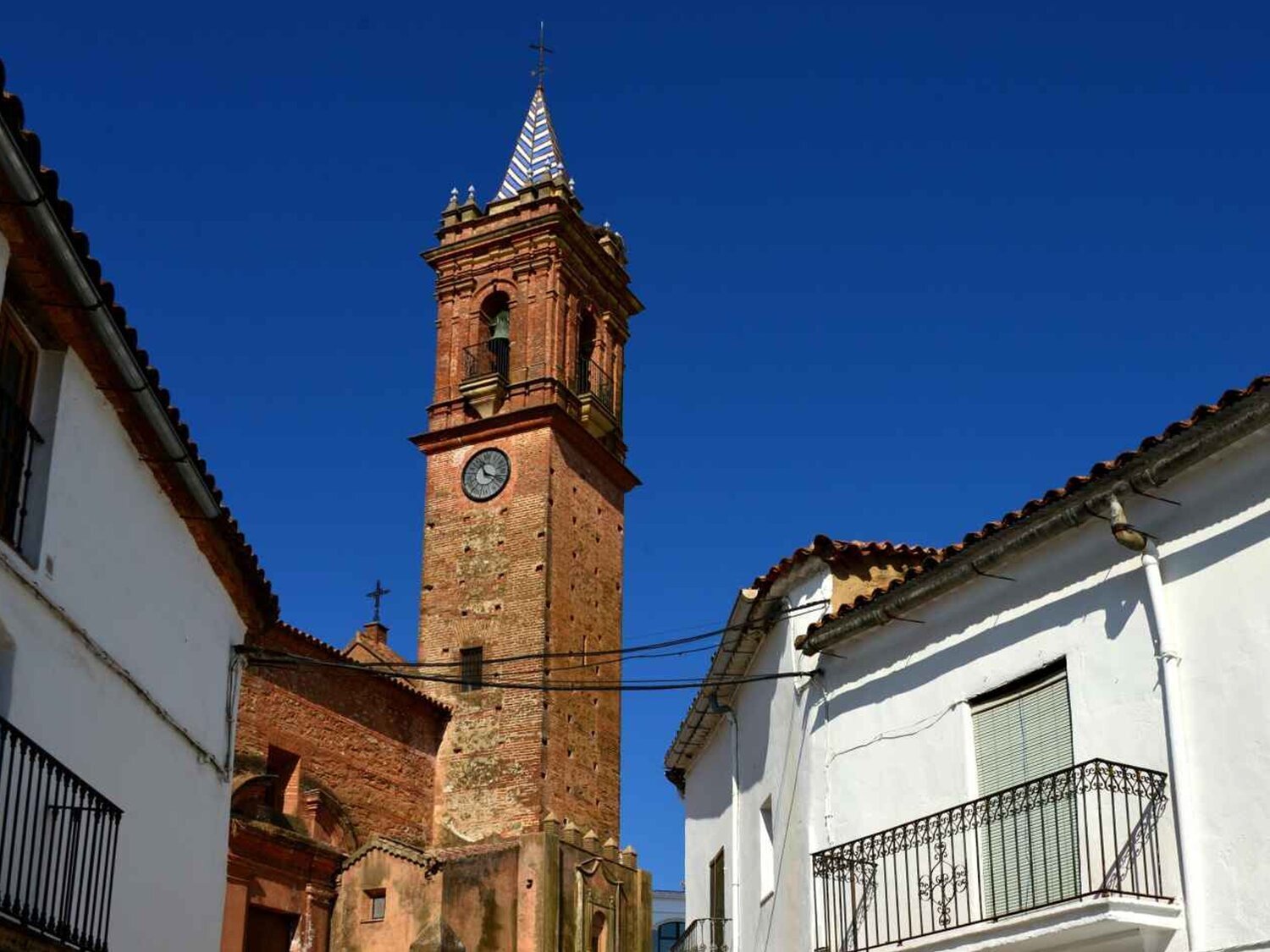 Este pueblo ofrece casa gratis y casi 4.000 euros al mes por trabajar en una casa rural