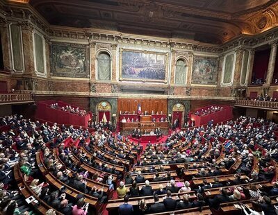 Francia, primer país del mundo en proteger el derecho al aborto en su Constitución