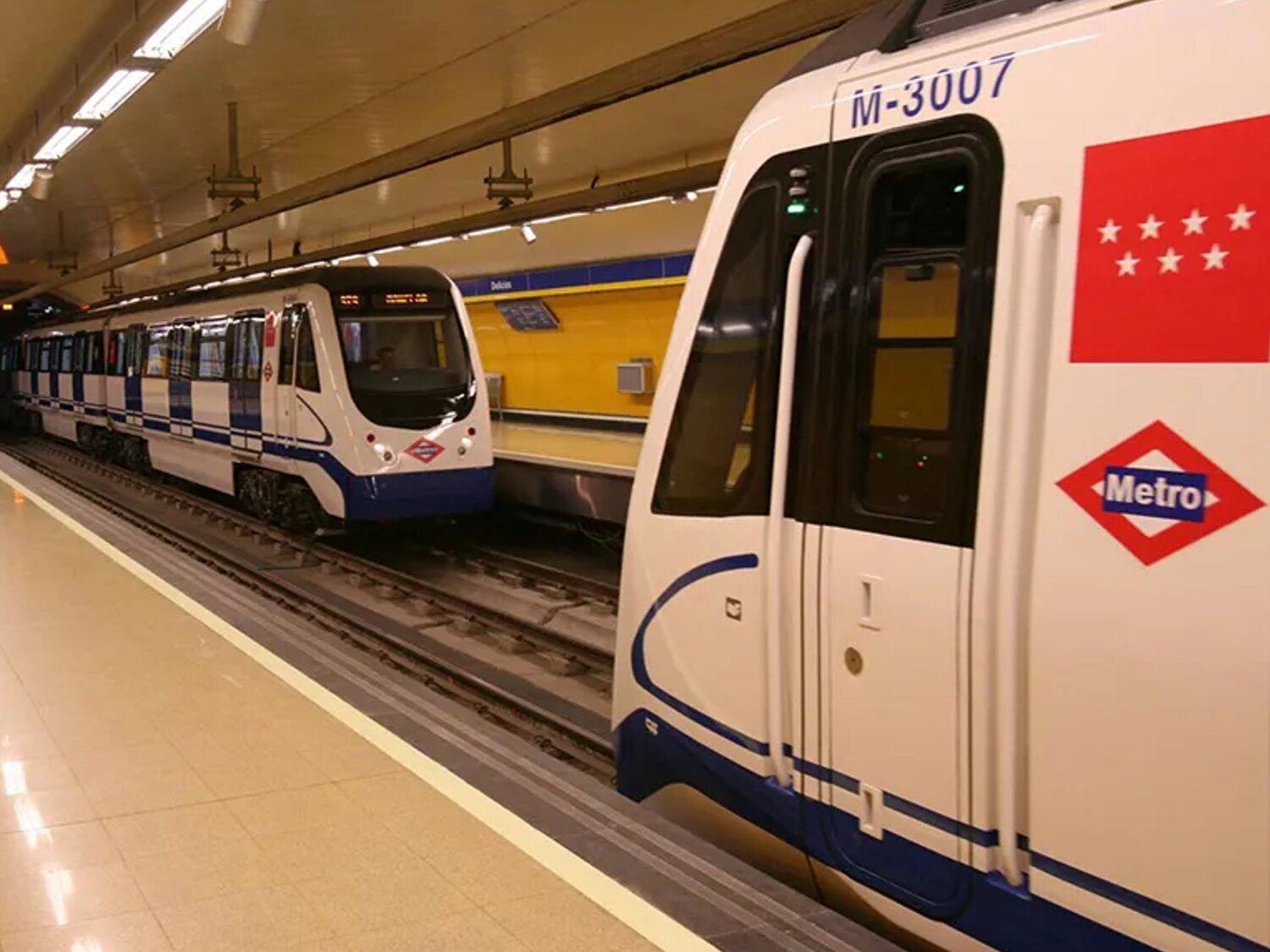 Tragedia en el Metro de Madrid: muere arrollado en Vicálvaro tras atrapar su pie entre coche y andén