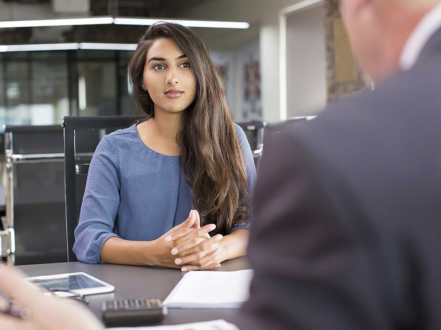 Los mejores colores con los que ir vestido a una entrevista de trabajo