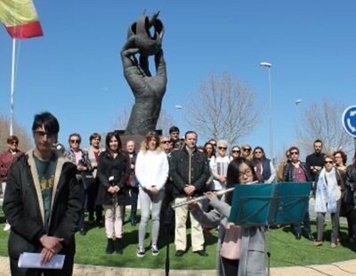 Un Ayuntamiento del PP convierte un memorial de víctimas del 11M en monumento a la Guardia Civil