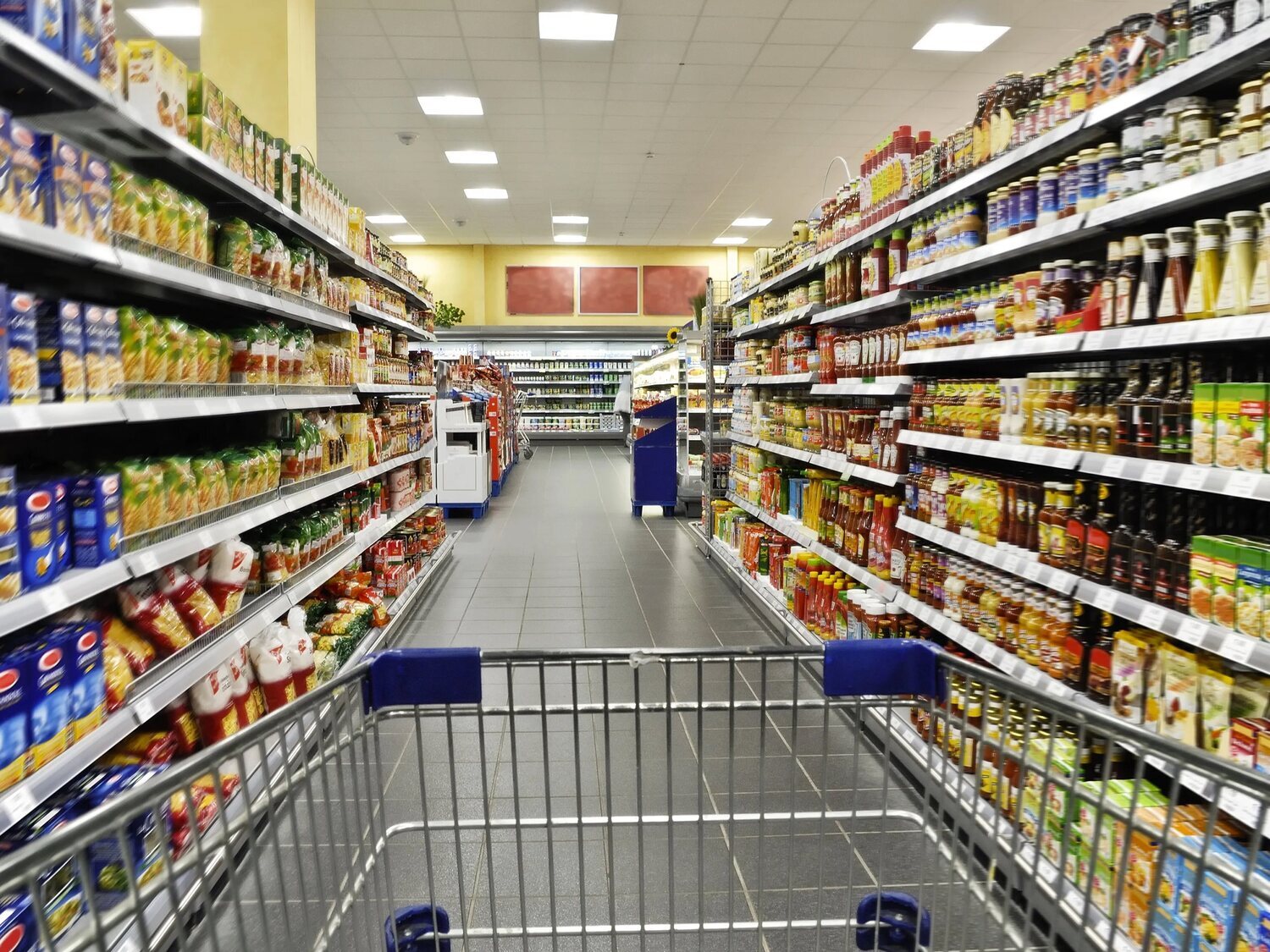 ¿Qué supermercados abren en Semana Santa? Horarios de Mercadona, Carrefour, Lidl, Dia y Alcampo