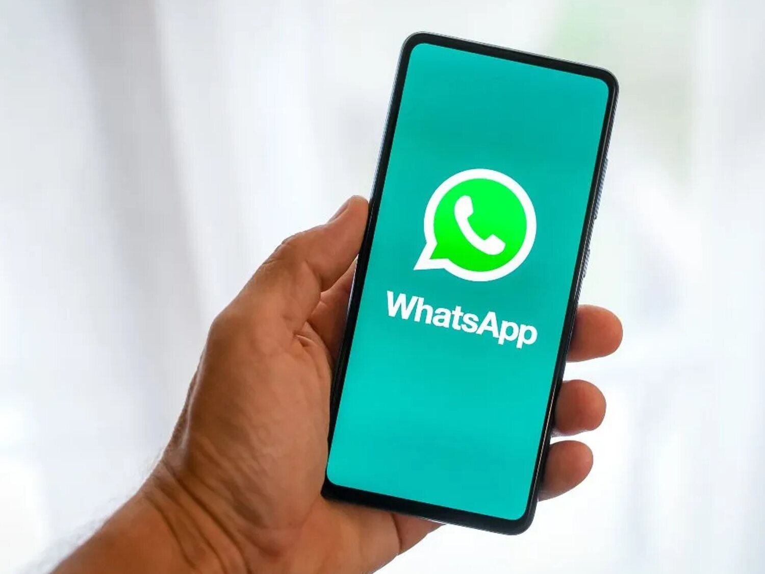 WhatsApp te enviará un mensaje y tendrás que aceptarlo para seguir usando la app