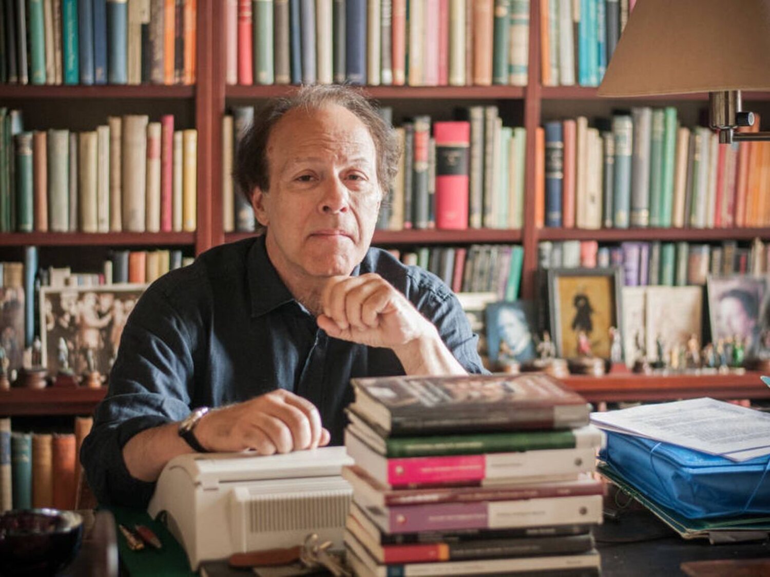 10 obras imprescindibles del legado de Javier Marías: la trayectoria del maestro de las letras